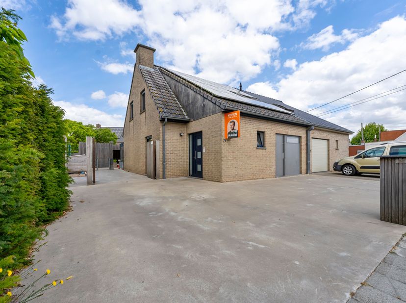 Instapklare halfopen woning met 4 slaapkamers en EPC B te koop in Gullegem!&lt;br /&gt;
Op zoek naar een ruime, energiezuinige gezinswoning in een rustige b