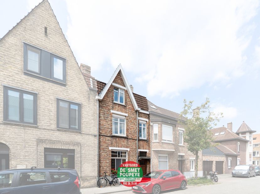 Op zoek naar een gezellige gezinswoning in een rustige, kindvriendelijke buurt? Deze charmante rijwoning in Assebroek biedt alles wat je nodig hebt! M