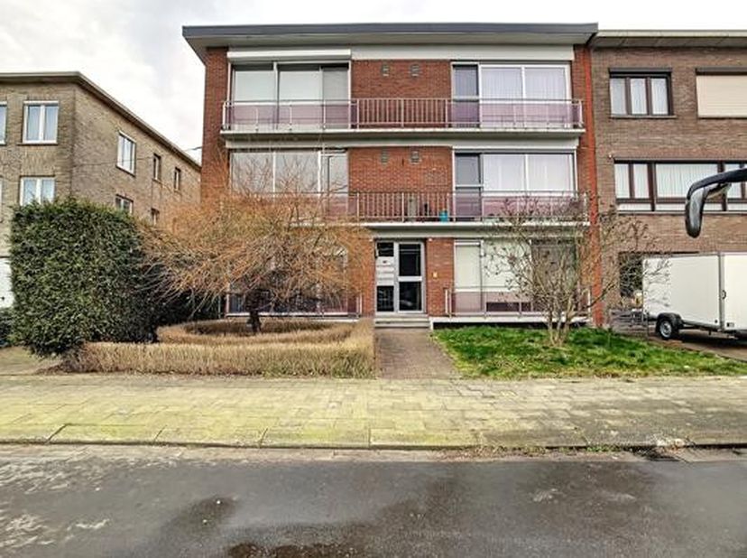 Vous recherchez un appartement près du centre de Zwijndrecht? Poursuivez votre lecture et demandez votre visite via dewaele.com ou appelez le 03/296.8