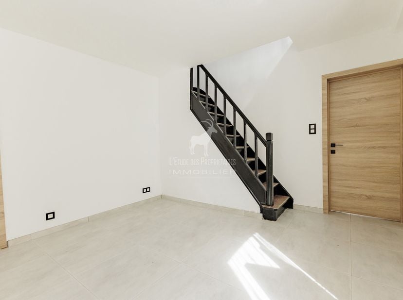 Référence Agence : L6031-396&lt;br /&gt;
VISITE VIRTUELLE : https://immo360.immo-facile.com/vtour/fr/42ve9j&lt;br /&gt;
Découvrez cette magnifique maison située d
