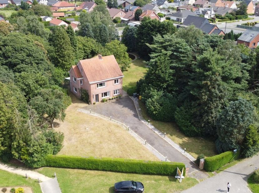 Terrain à vendre
                    à 2450 Meerhout