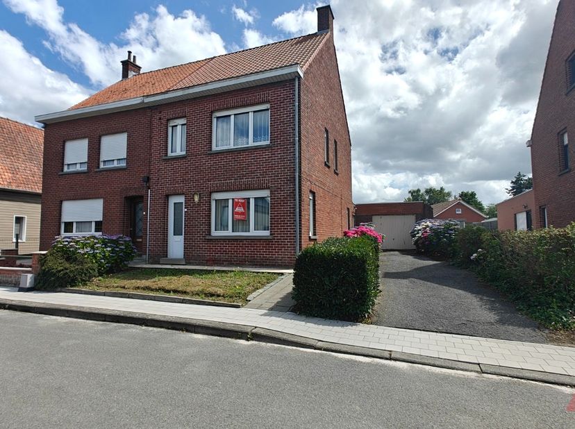 Maison à vendre
                    à 8980 Passendale