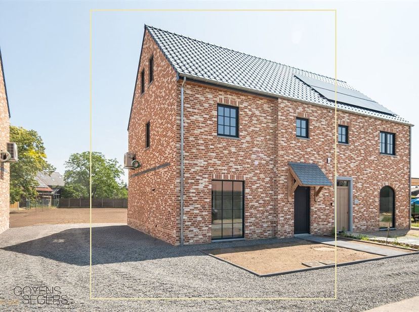 Maison à vendre
                    à 3640 Molenbeersel