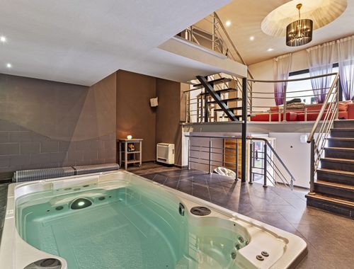                                         Handelspand te koop in Kallo, € 895.000
