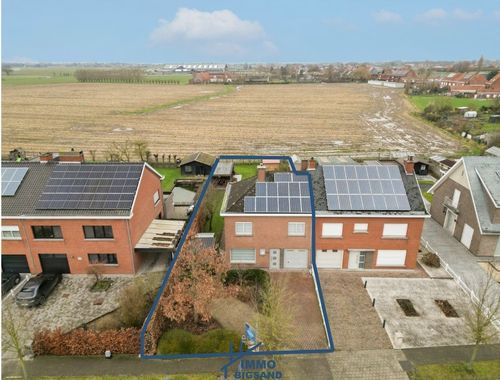                                         Maison à vendre à Moorsele, € 349.000
