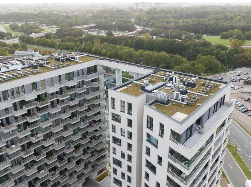 Dit frisse nieuwbouwappartement maakt deel uit van een nieuw gezicht aan de Antwerpse skyline. Het project omvat 207 appartementen die ondergebracht z