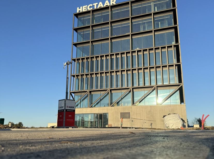 Bien professionnel à louer
                    à 8800 Roeselare
