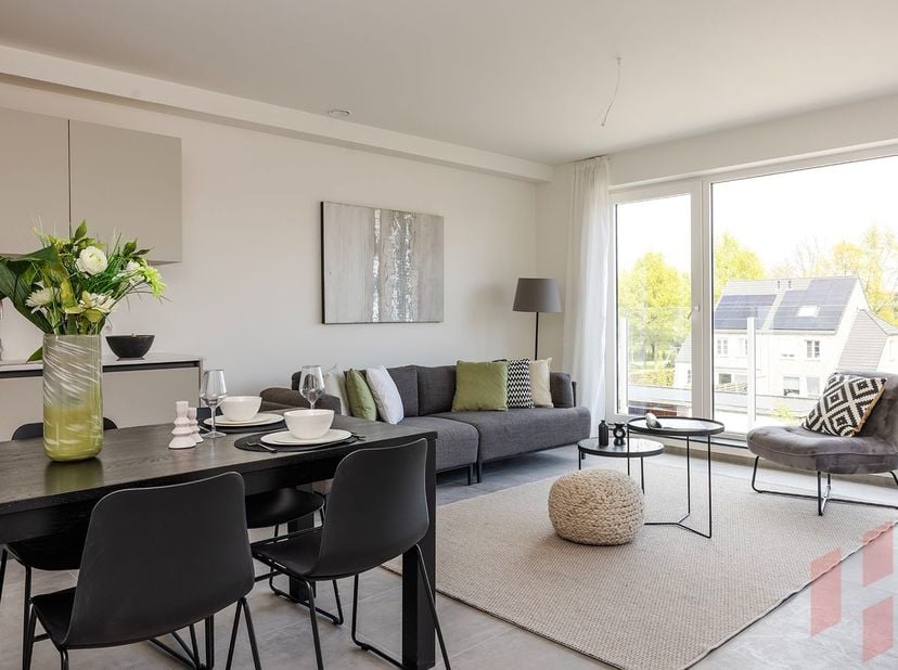 Nieuwbouwappartement te koop in Kruibeke – Modern wonen achter de kerk&lt;br /&gt;
Ontdek dit recente en energiezuinige appartement, rustig gelegen achter d