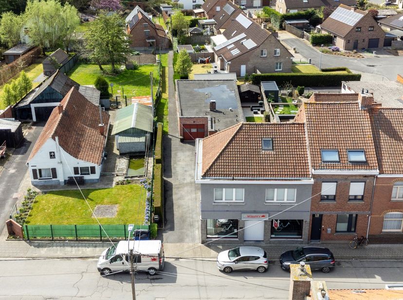 WONING/MAGAZIJN/WINKEL/KANTOOR/PRAKTIJK&lt;br /&gt;
&lt;br /&gt;
KOM EN ONTDEK dit multifunctionele pand op zaterdag 19 april en zaterdag 3 mei mits afspraak !&lt;br