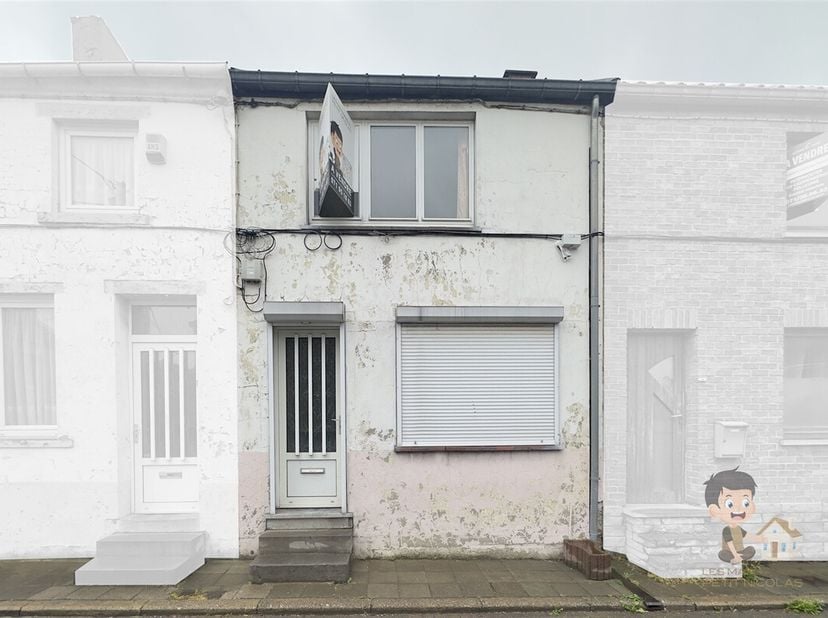 Maison 2 chambres à rafraîchir  Belle opportunité à Marchienne-au-Pont !&lt;br /&gt;
Située dans un quartier calme et proche de toutes les commodités, cette