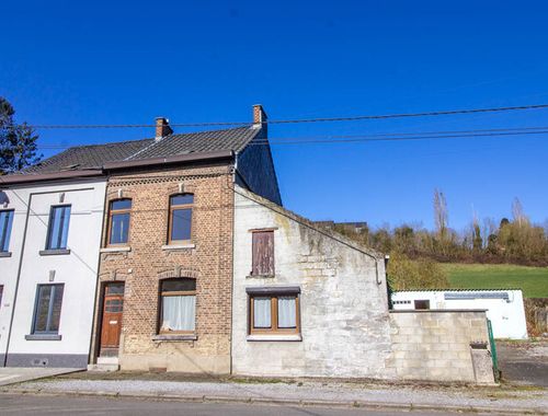                                         Maison à vendre à Marchienne-au-Pont, € 150.000
