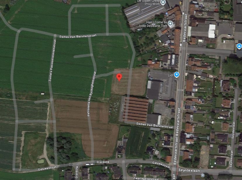 Terrain à vendre
                    à 8700 Tielt