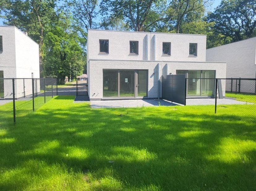 Maison à vendre
                    à 3970 Leopoldsburg