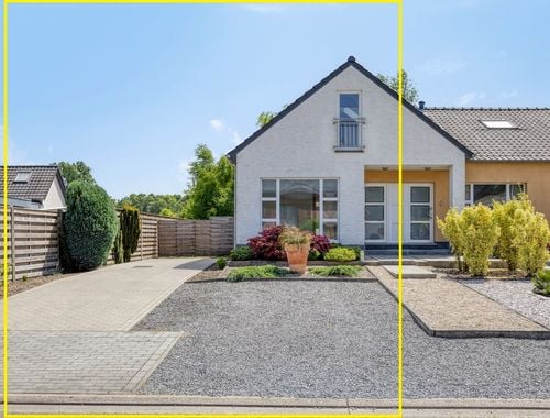                                         Eengezinswoning te koop in Diepenbeek, € 369.000
