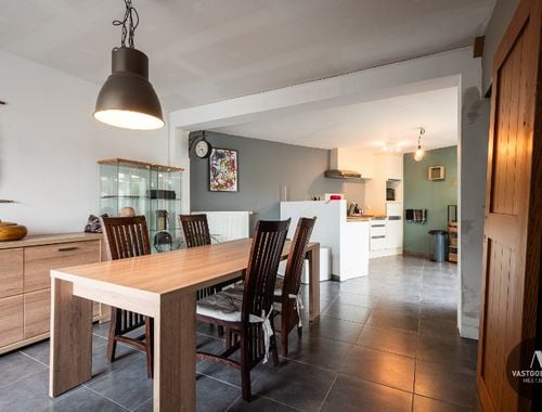                                         Maison à vendre à Knesselare, € 219.000
