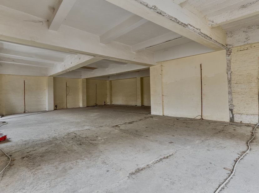 Bien professionnel à louer
                    à 2140 Borgerhout
