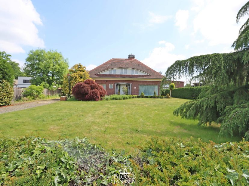 Maison à vendre
                    à 3680 Neeroeteren