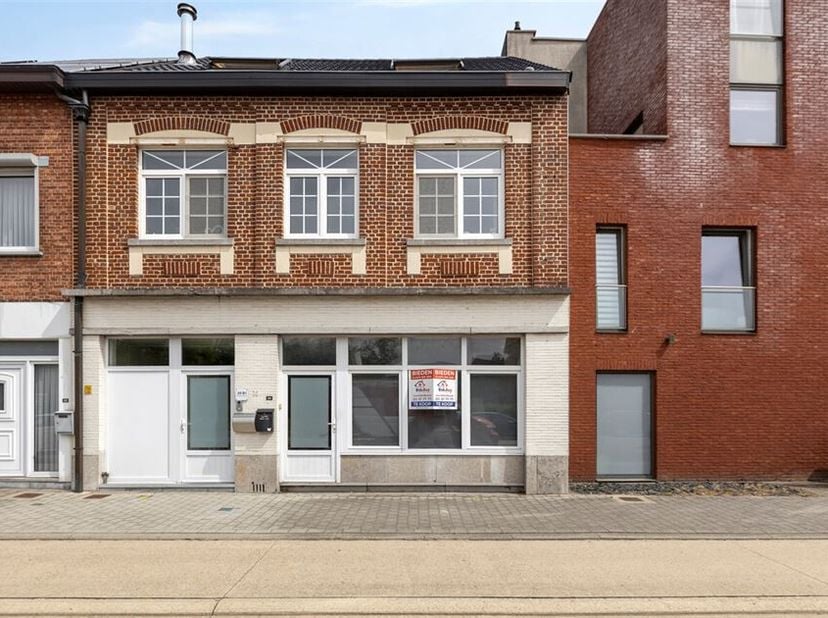 BIEDEN VANAF €130.000 - BID AND BUY JOUW ONLINE BIEDINGSPLATFORM! &lt;br /&gt;
Te renoveren gelijkvloersappartement in Kermt. &lt;br /&gt;
Op zoek naar een renova