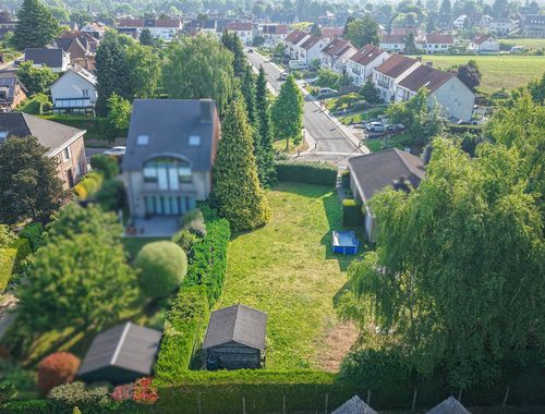                                         Bouwgrond te koop in Kraainem, € 395.000
