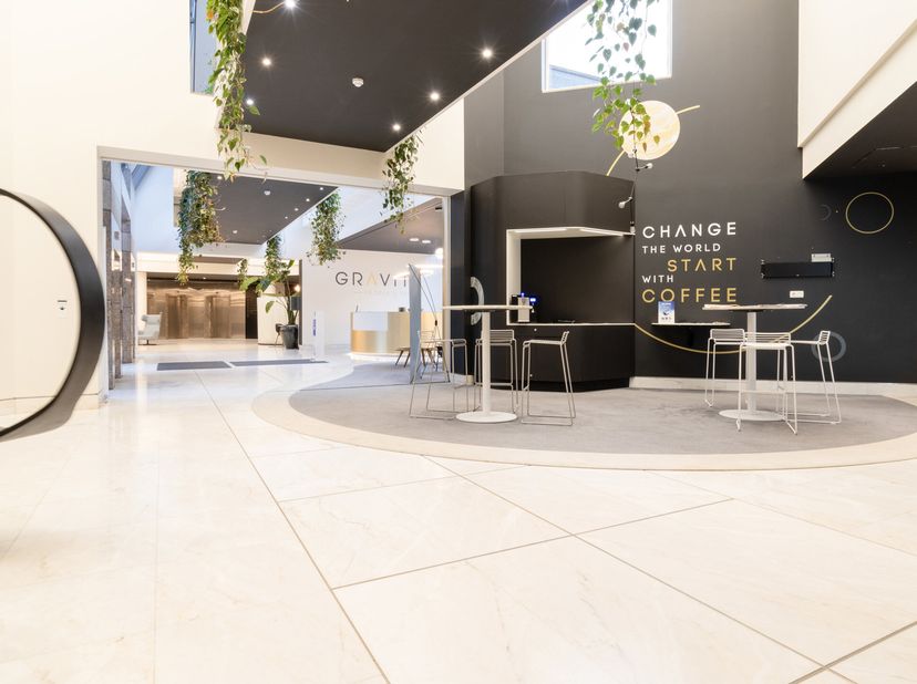 Hermann-Debroux 40-42 | 2 min van de Ring Est &amp; E411 | Mooie modulaire kantoorruimte | 317 m² | Ideaal gelegen (vlakbij de Zonienwoud / Brussel) : Gem