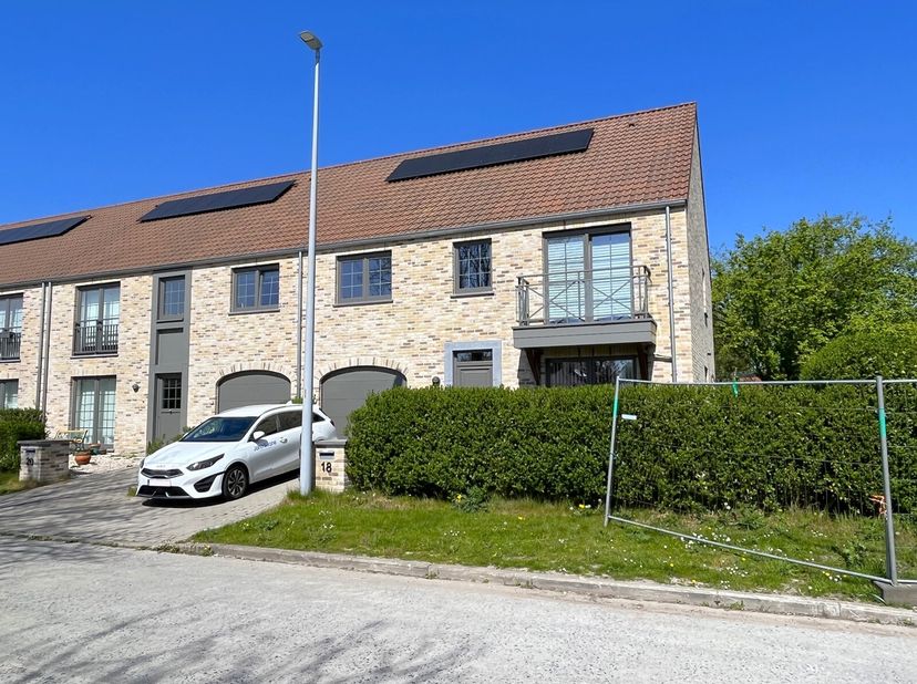 Maison à louer
                    à 8310 Assebroek