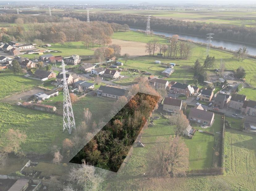 Gunstig gelegen perceel van 16a 28ca voor open bebouwing/ 2 halfopen bebouwingen op rustige locatie te Eigenbilzen &lt;br /&gt;
Algemeen:&lt;br /&gt;
+ Gelegen in