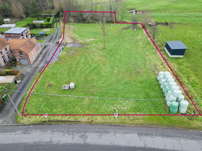 Terrain à vendre
                    à 9280 Wieze