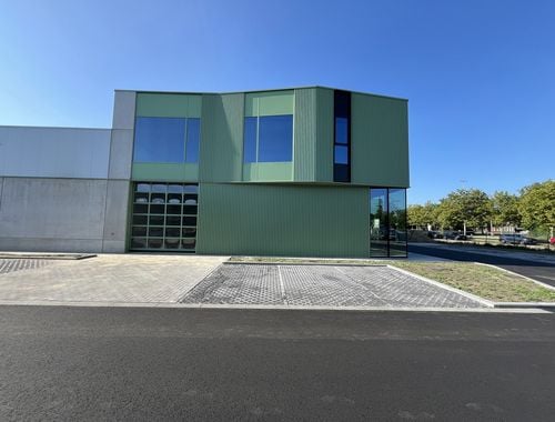                                         Bedrijfsgebouw te huur in Hasselt, € 1.720
