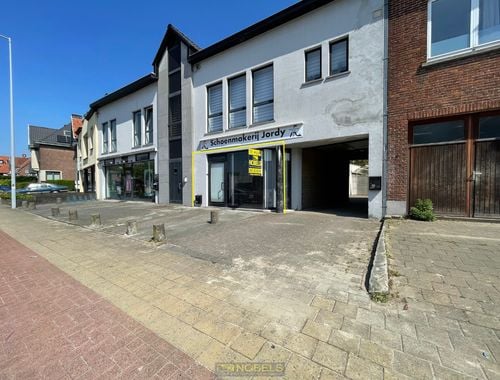                                         Commercieel Gebouw te huur in Merelbeke, € 775
