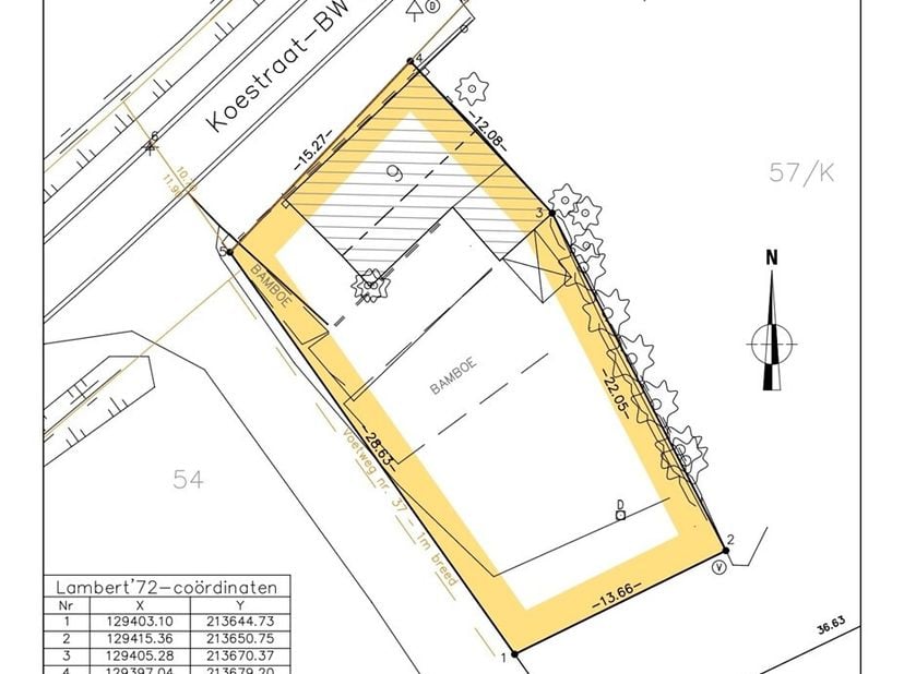 STEKENE- Koestraat 9, mooi gelegen, te renoveren woning op een unieke locatie.&lt;br /&gt;
Bent u op zoek naar een te renoveren woning of een bouwgrond in h