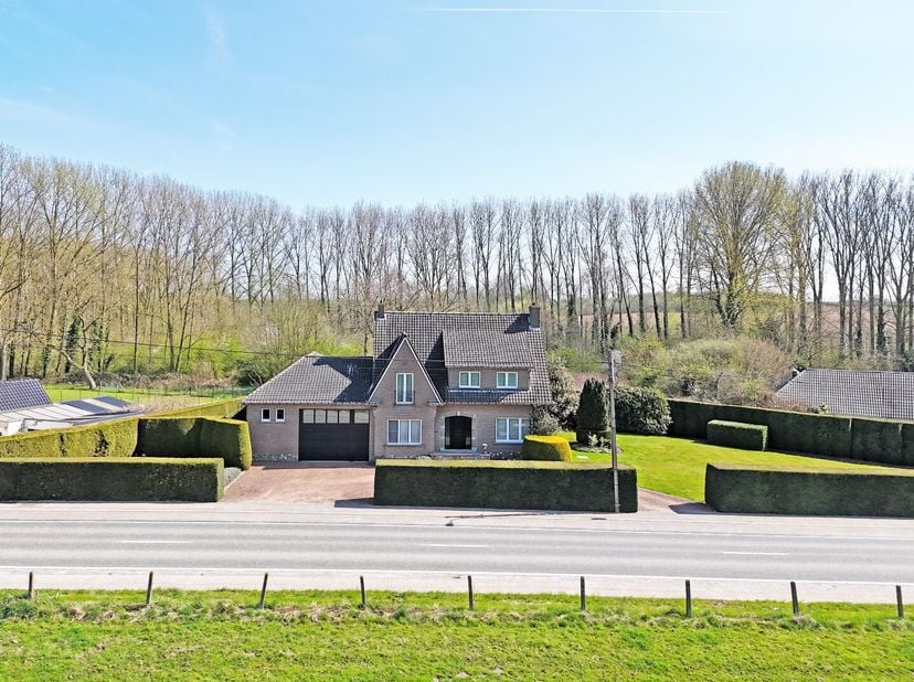 Maison à vendre
                    à 9520 Sint-Lievens-Houtem