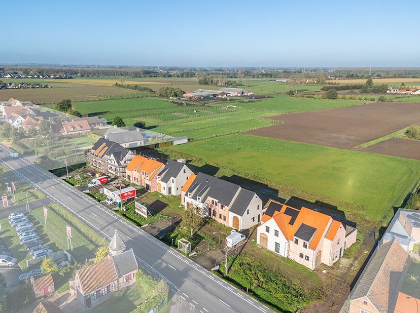 Halfopen bebouwing - Pastorijwoning met 4 slaapkamers - Energiezuinige technieken - Grote tuin met landelijk zicht - Wonen in een groene omgeving - Op