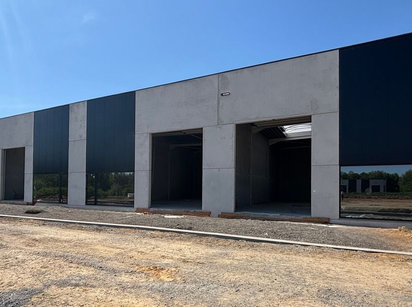 Bien professionnel à vendre
                    à 7850 Enghien