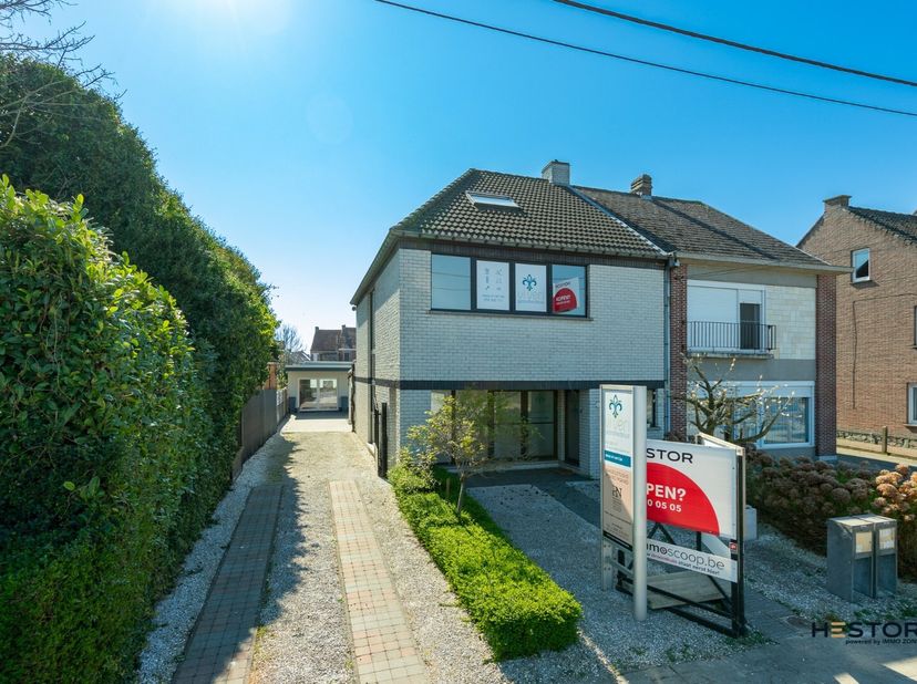 Maison à vendre
                    à 9220 Hamme