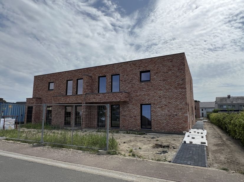 Appartement à vendre
                    à 3650 Lanklaar