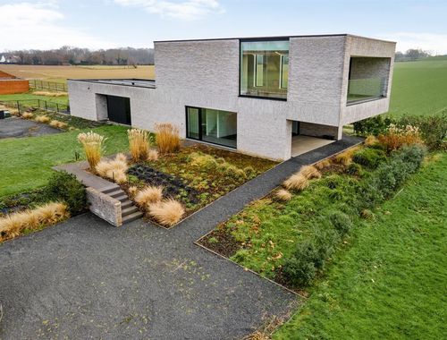                                         Bien commercial à vendre à Bekkevoort, € 795.000
