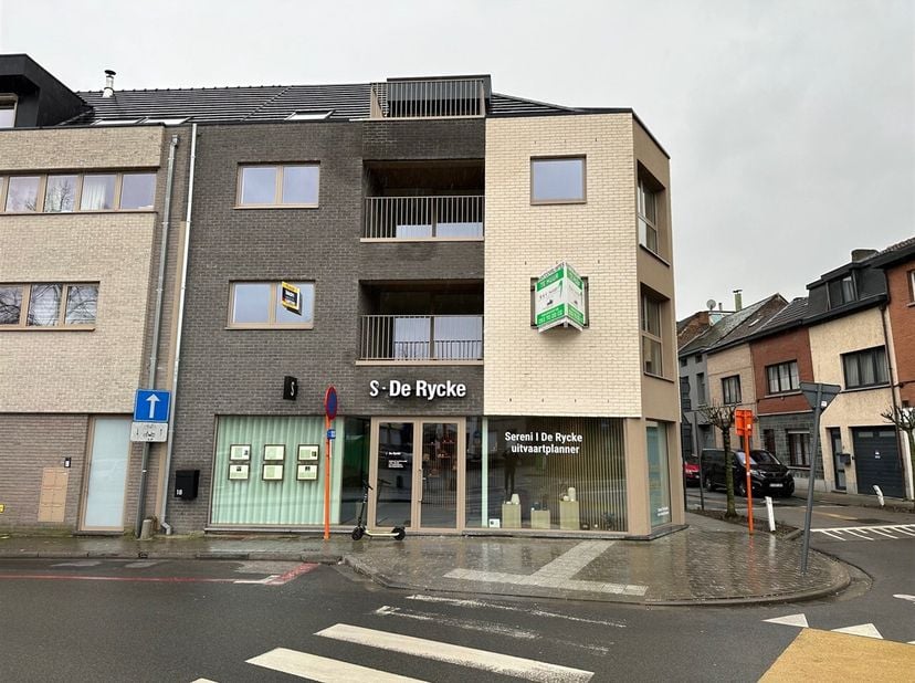NL. Telefonisch worden geen bezoekmomenten geregeld. Wenst u een bezoek? Gelieve dan het invulveld van deze website te vervolledigen met uw naam, uw t