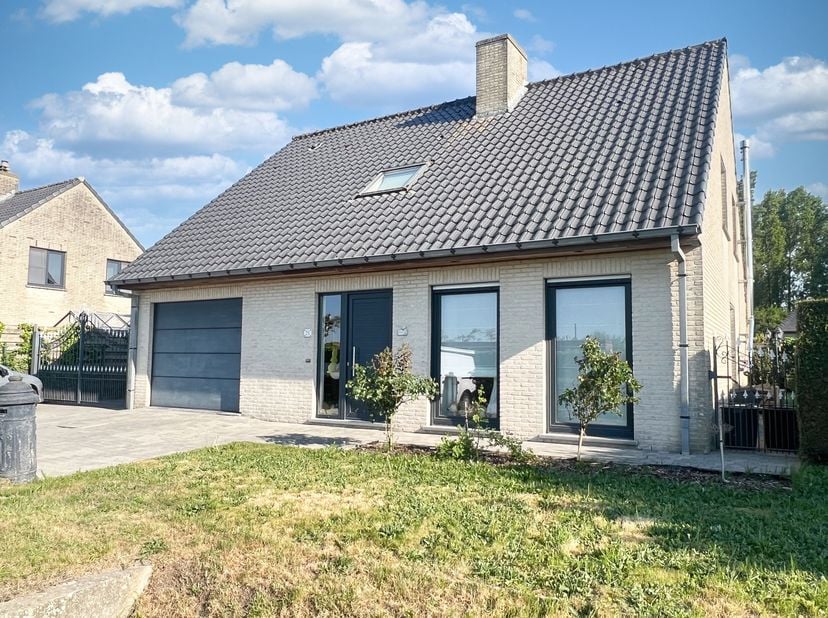 Maison à vendre
                    à 8490 Jabbeke