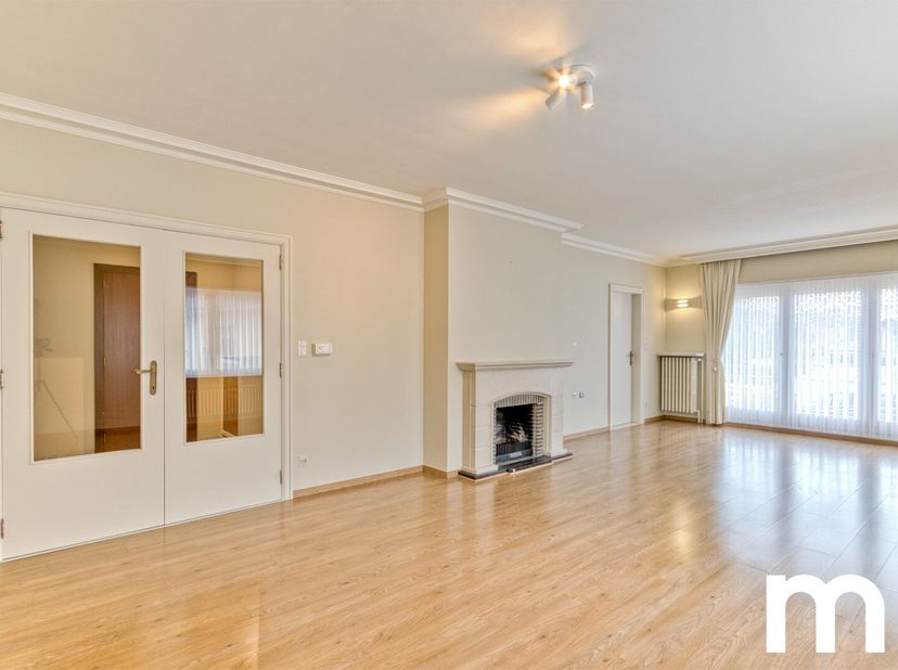 Appartement à vendre
                    à 8501 Heule