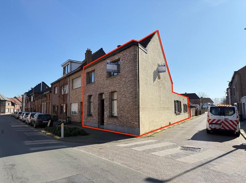 Maison à vendre
                    à 2845 Niel