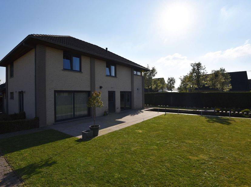 Maison à vendre
                    à 9900 Eeklo