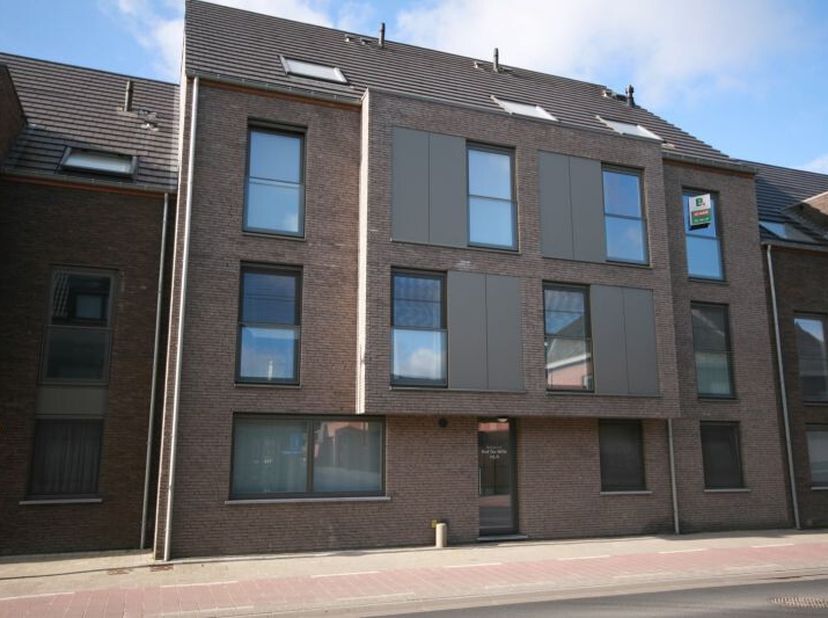 Appartement à louer
                    à 8750 Zwevezele