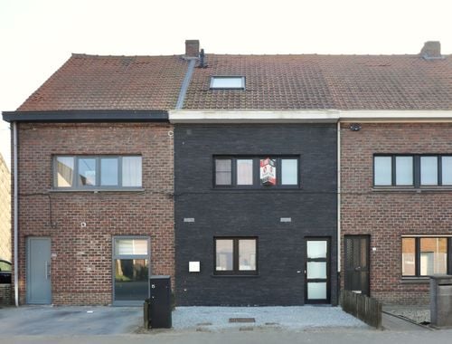                                         Woning te huur in Waarschoot, € 1.200
