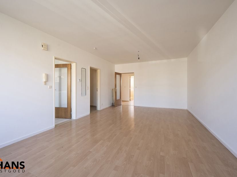 Appartement à vendre
                    à 2600 Berchem
