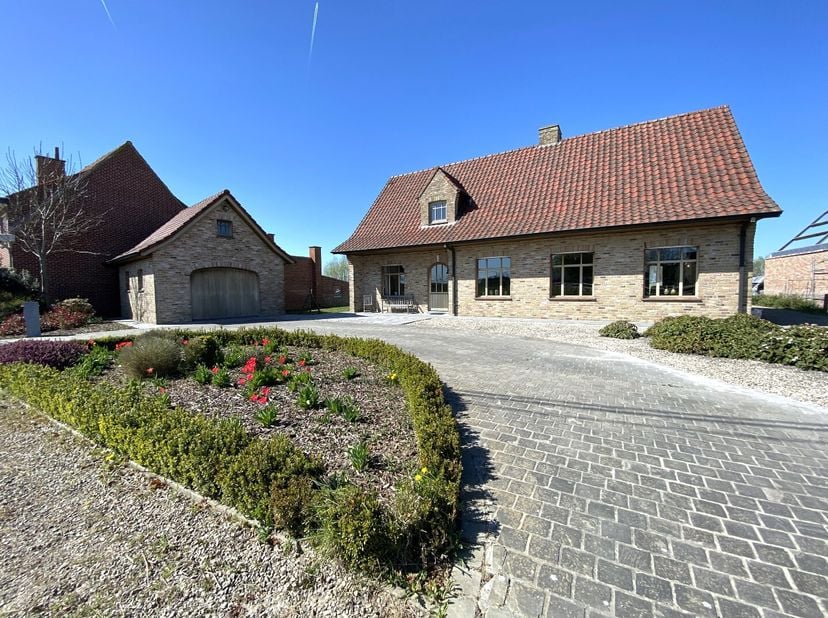 Maison à louer
                    à 8850 Ardooie