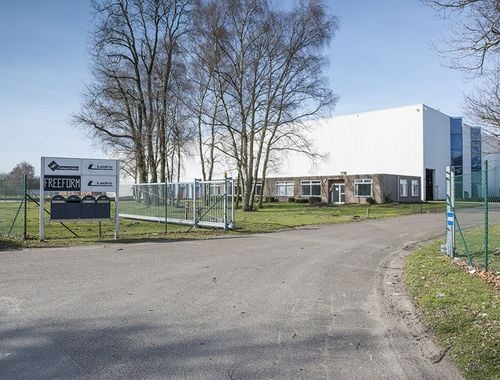                                         Bâtiment d’entreprise à louer à Houthalen, € 10.020
