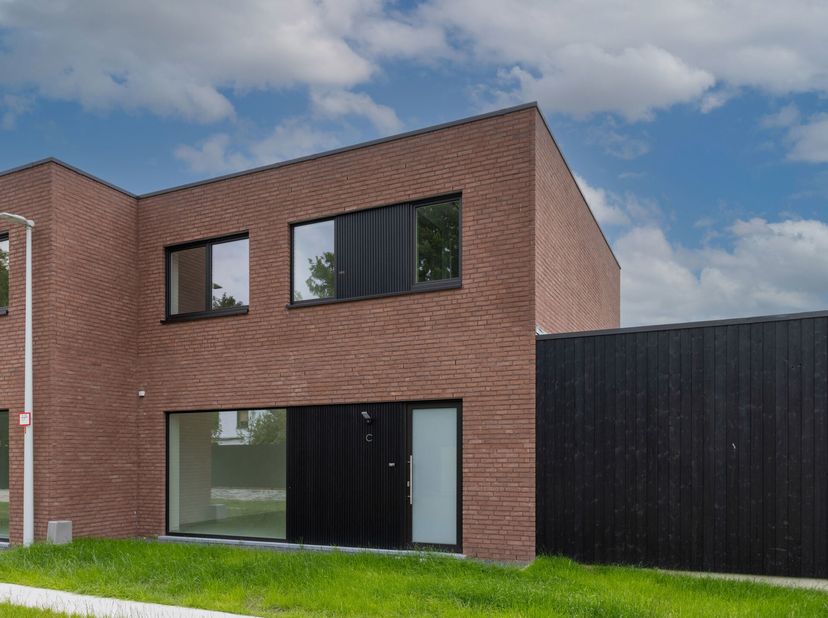 KIJKDAG OP ZATERDAG 05/07 VAN 13H00 - 16H00 (ENKEL OP AFSPRAAK!)&lt;br /&gt;
LIGGING&lt;br /&gt;
Dit nieuwbouwproject langs de Cooppallaan, vlakbij het centrum va