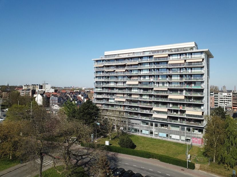 Het heel goed onderhouden 2 slaapkamer appartement is gelegen in de residentie &quot;Mauretania&quot; op een goede locatie, vlakbij de Watersportbaan. &lt;br /&gt;
He