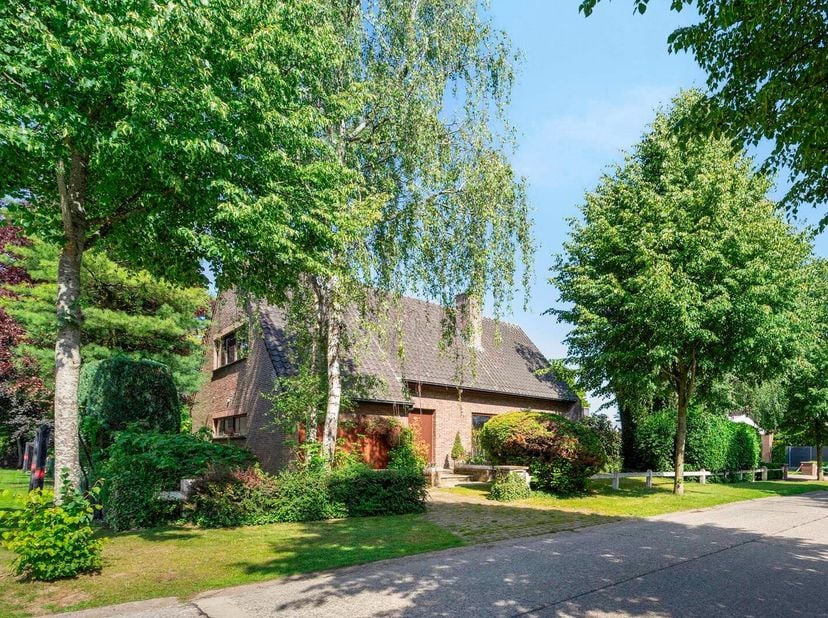 Maison à vendre
                    à 9051 Sint-Denijs-Westrem