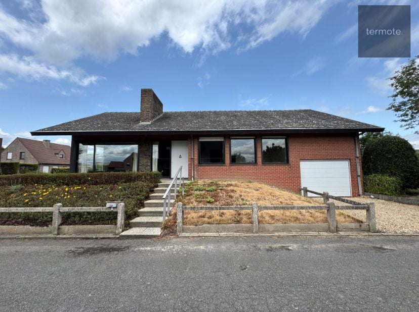 Maison à vendre
                    à 8793 Sint-Eloois-Vijve